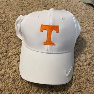 TN hat